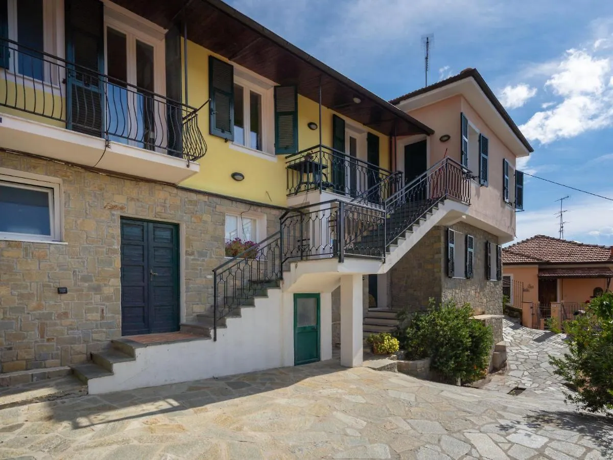 Apartment Giallo - Ptb152 By Interhome Pietrabruna